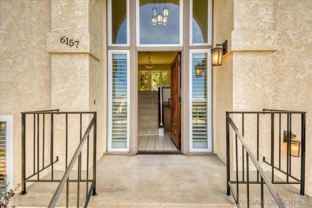 6157 Caminito Pan, San Diego, CA 92120