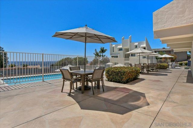 6157 Caminito Pan, San Diego, CA 92120