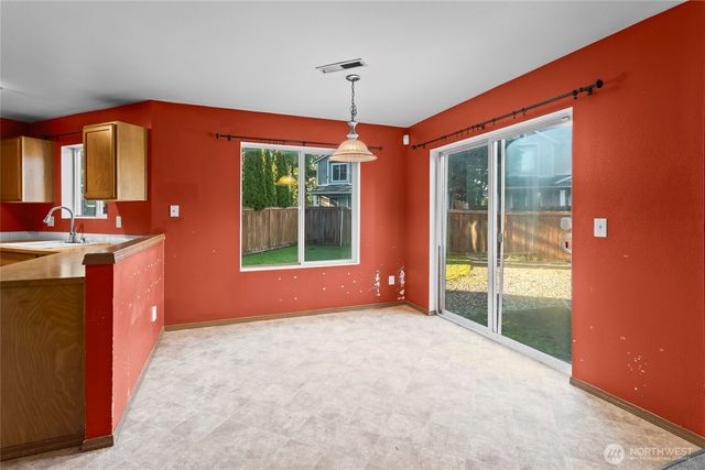 26015 166th Place SE, Covington, WA 98042