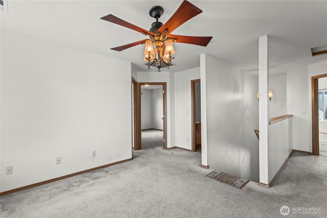 26015 166th Place SE, Covington, WA 98042