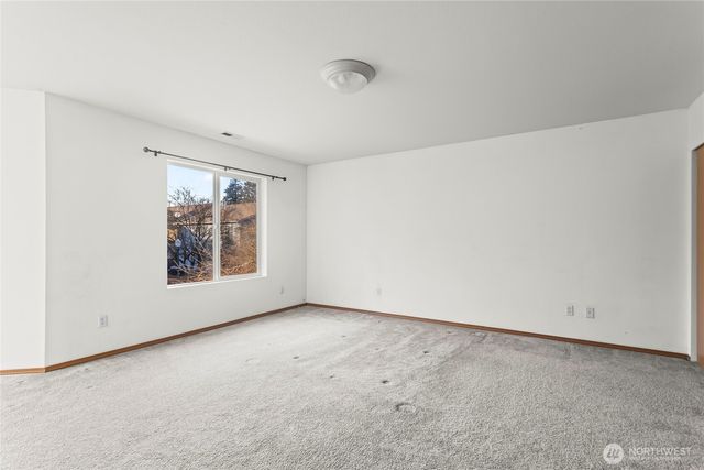 26015 166th Place SE, Covington, WA 98042