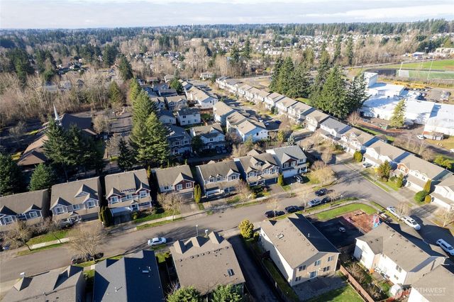 26015 166th Place SE, Covington, WA 98042