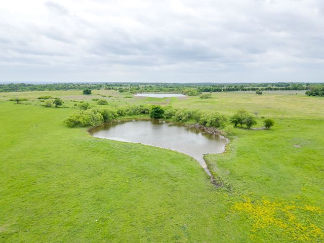 5660 Upper Denton Road, Weatherford, TX 76085
