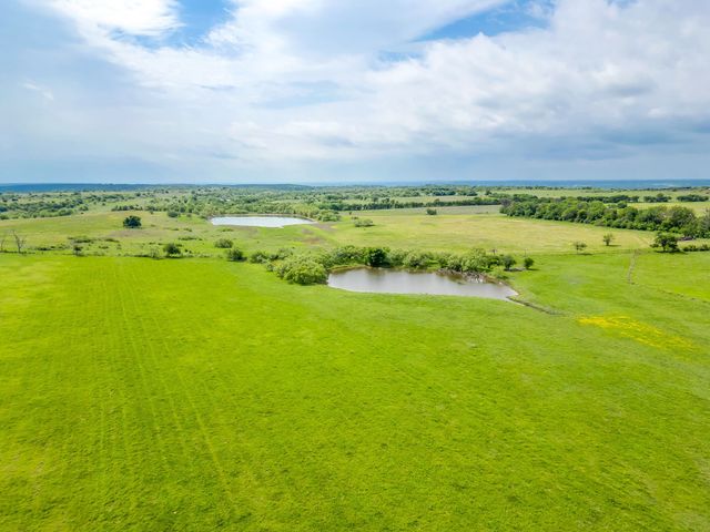 5660 Upper Denton Road, Weatherford, TX 76085