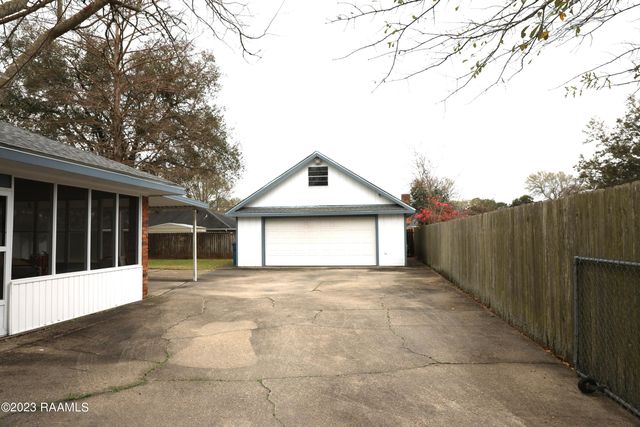 208 Bellemont Drive, Lafayette, LA 70507