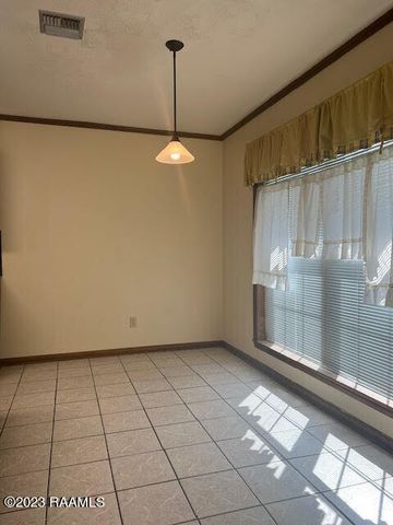 208 Bellemont Drive, Lafayette, LA 70507