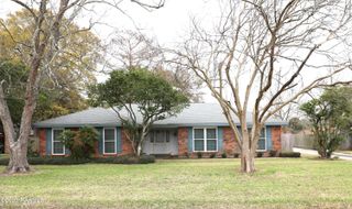 208 Bellemont Drive, Lafayette, LA 70507
