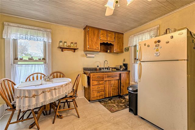 11189 Old Trail Road, Irwin, PA 15642