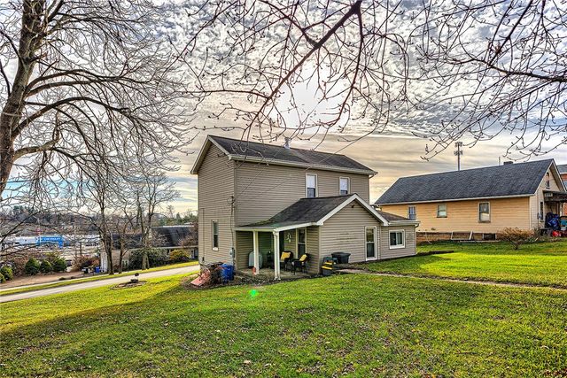 11189 Old Trail Road, Irwin, PA 15642