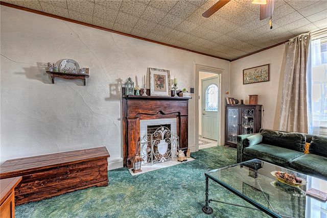 11189 Old Trail Road, Irwin, PA 15642