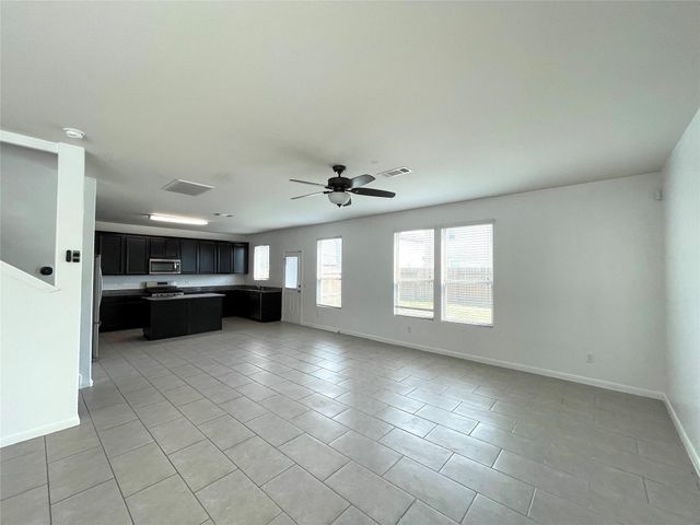 6714 Dayridge Lane, Houston, TX 77048