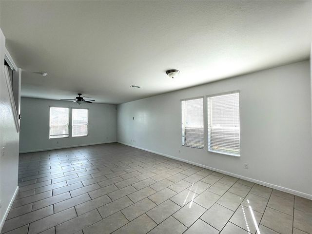 6714 Dayridge Lane, Houston, TX 77048