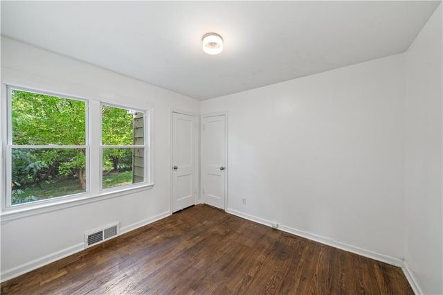 6308 W 81st Street, Overland Park, KS 66204