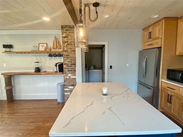 11 S Baptist Street, Newport, RI 02840