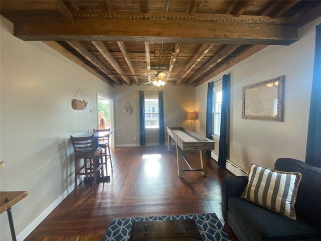 11 S Baptist Street, Newport, RI 02840