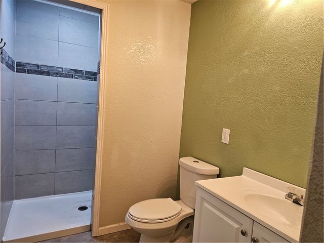 203 Northcross Road, Huntsville, AR 72740