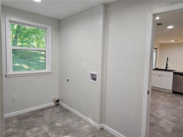 203 Northcross Road, Huntsville, AR 72740