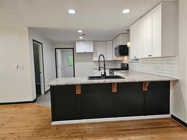 203 Northcross Road, Huntsville, AR 72740