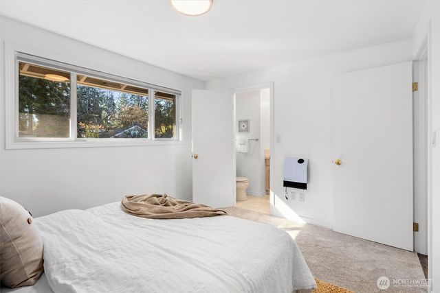 14423 75th Avenue NE, Kirkland, WA 98034