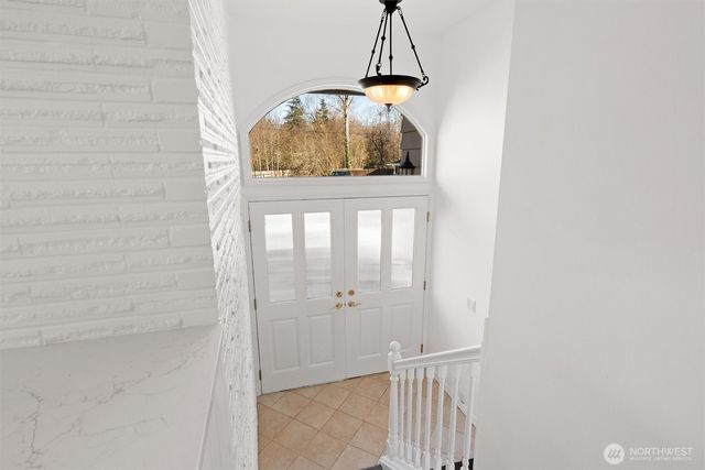 14423 75th Avenue NE, Kirkland, WA 98034