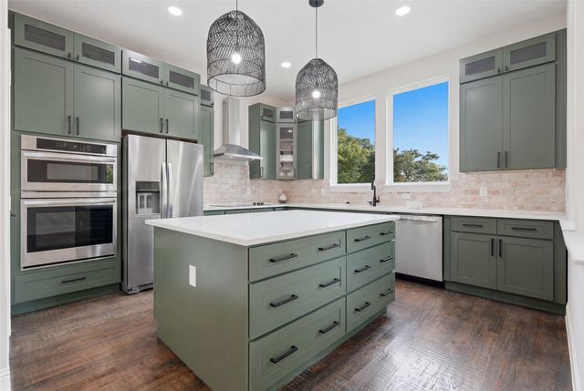 2150 Lakeview Drive, Mabank, TX 75156