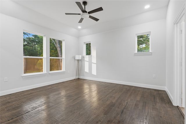 2150 Lakeview Drive, Mabank, TX 75156