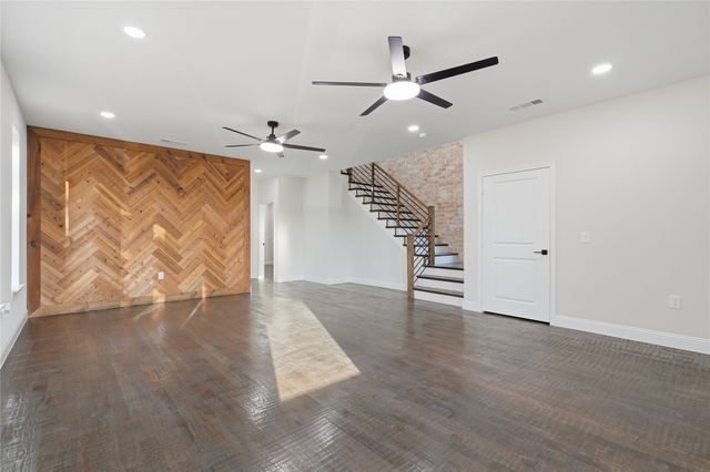 2150 Lakeview Drive, Mabank, TX 75156