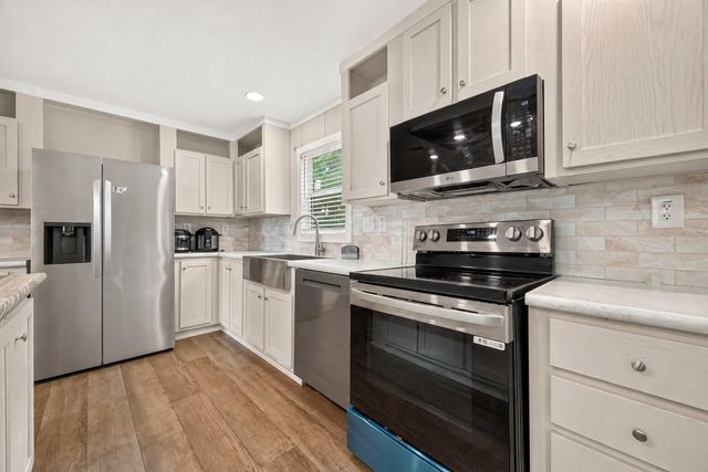 169 Road 5888, Cleveland, TX 77327