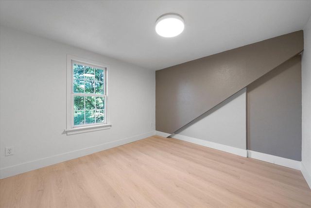 4754 N 106th STREET, Wauwatosa, WI 53225