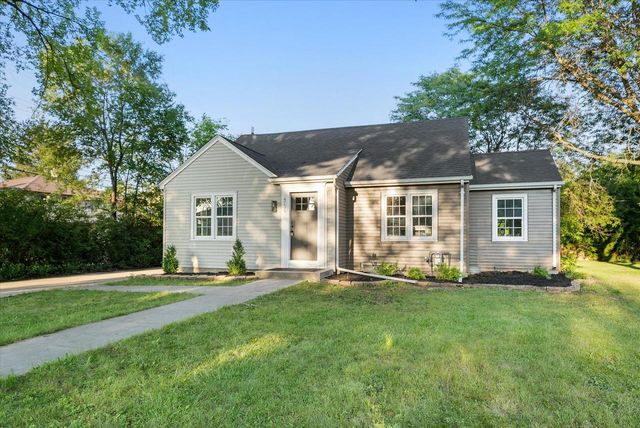4754 N 106th STREET, Wauwatosa, WI 53225