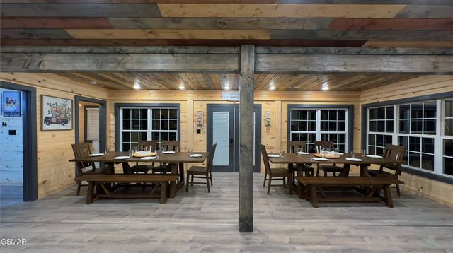 3501 Autumn Woods Lane, Sevierville, TN 37862