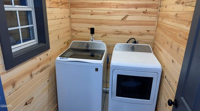 3501 Autumn Woods Lane, Sevierville, TN 37862