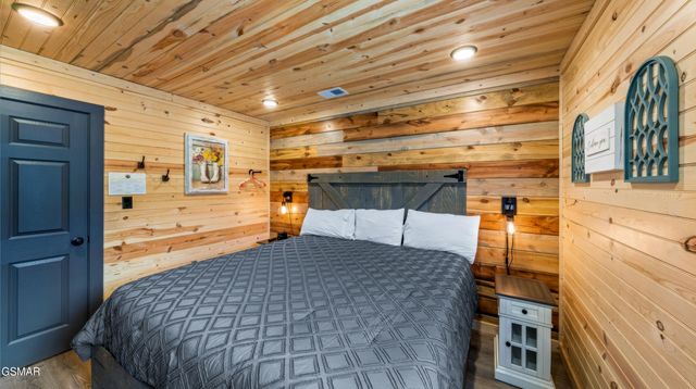 3501 Autumn Woods Lane, Sevierville, TN 37862