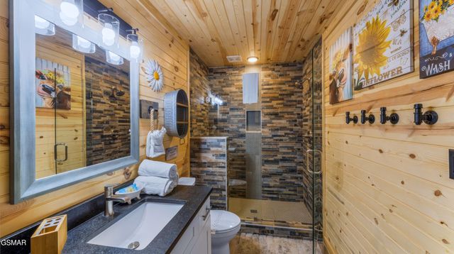 3501 Autumn Woods Lane, Sevierville, TN 37862