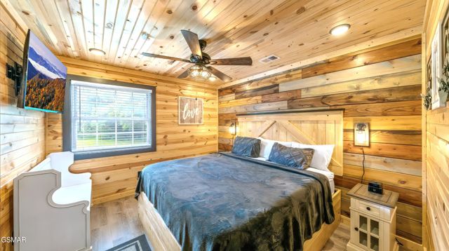 3501 Autumn Woods Lane, Sevierville, TN 37862