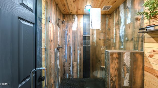 3501 Autumn Woods Lane, Sevierville, TN 37862