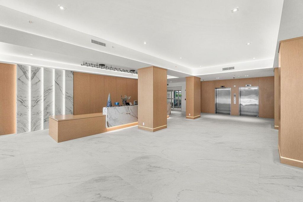 4201 N Ocean Boulevard 402, Boca Raton, FL 33431