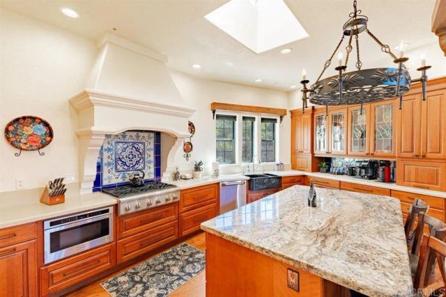 13613 Hillside Estates Drive, Jamul, CA 91935