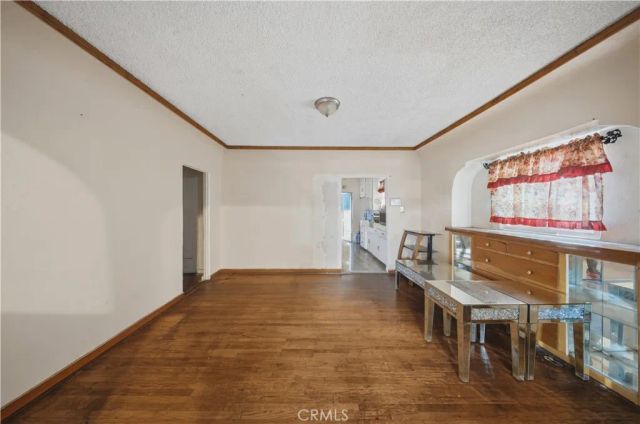 511 N Chester, Compton, CA 90221