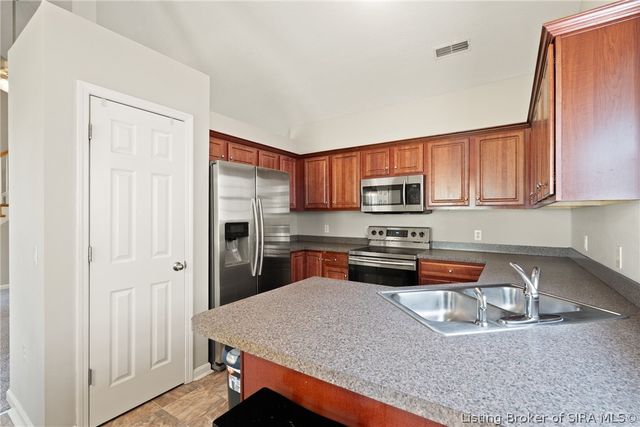 13131 Sunnybrook Drive, Memphis, IN 47143