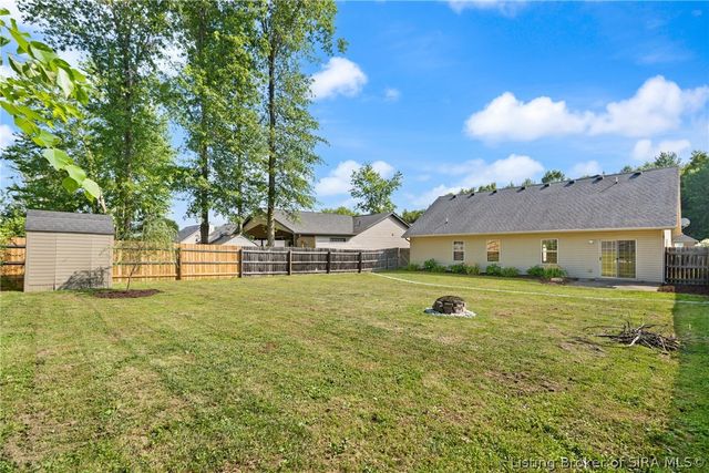 13131 Sunnybrook Drive, Memphis, IN 47143