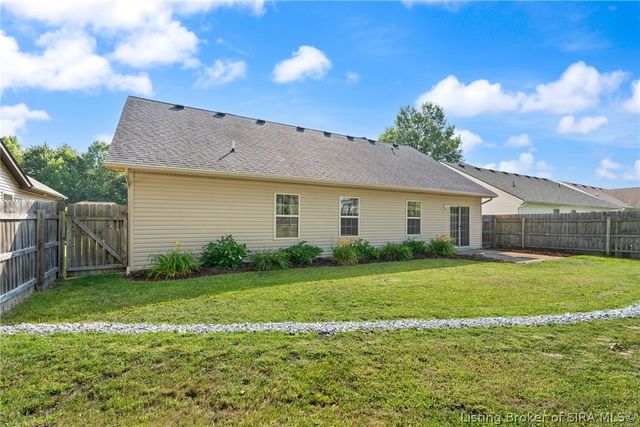 13131 Sunnybrook Drive, Memphis, IN 47143
