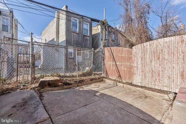 218 N ALDEN ST, Philadelphia, PA 19139