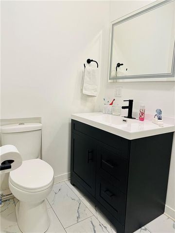 2911 N 6th Street, St Joseph, MO 64505