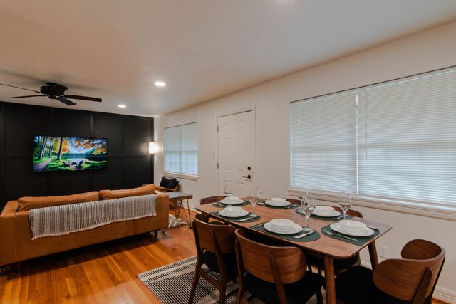 302 Circle Drive, Arlington, TX 76010
