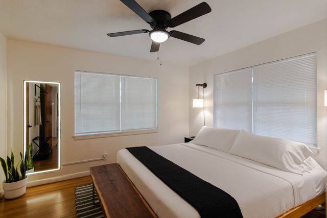 302 Circle Drive, Arlington, TX 76010
