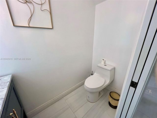 8917 NW 54th Street, Sunrise, FL 33351