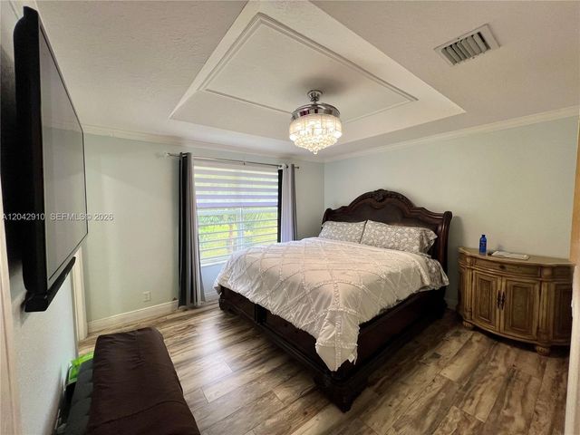 8917 NW 54th Street, Sunrise, FL 33351