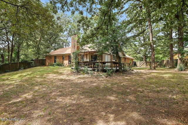 101 Tam O Shanter, Clinton, MS 39056