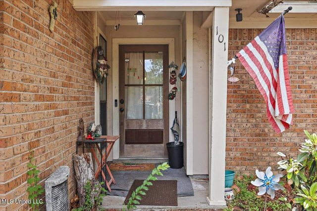 101 Tam O Shanter, Clinton, MS 39056